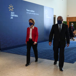 Comissão e Presidência portuguesa anunciam Cimeira Social no Porto
